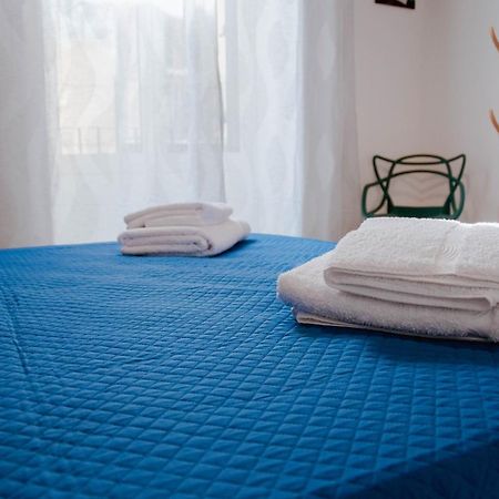 Ideisini'S Apartment ปาแลร์โม ภายนอก รูปภาพ